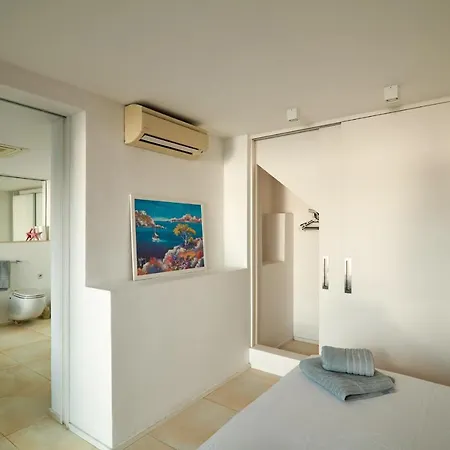 Casa Brisa Villa *